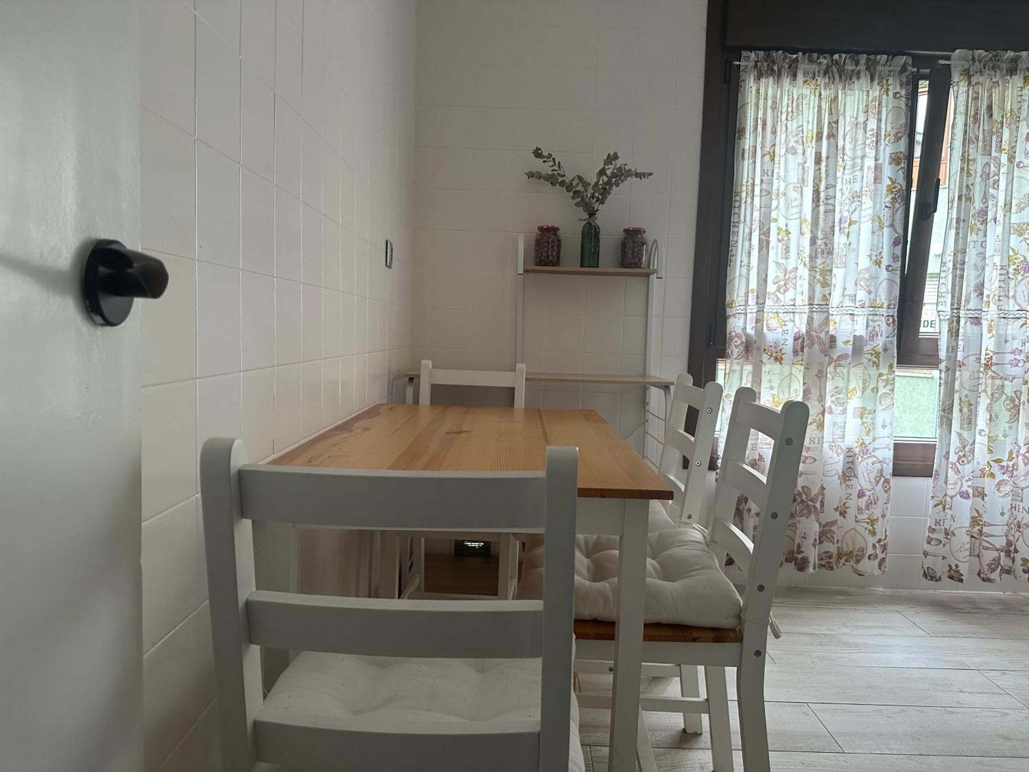 Itos Flats Infiesto Apartment Екстериор снимка
